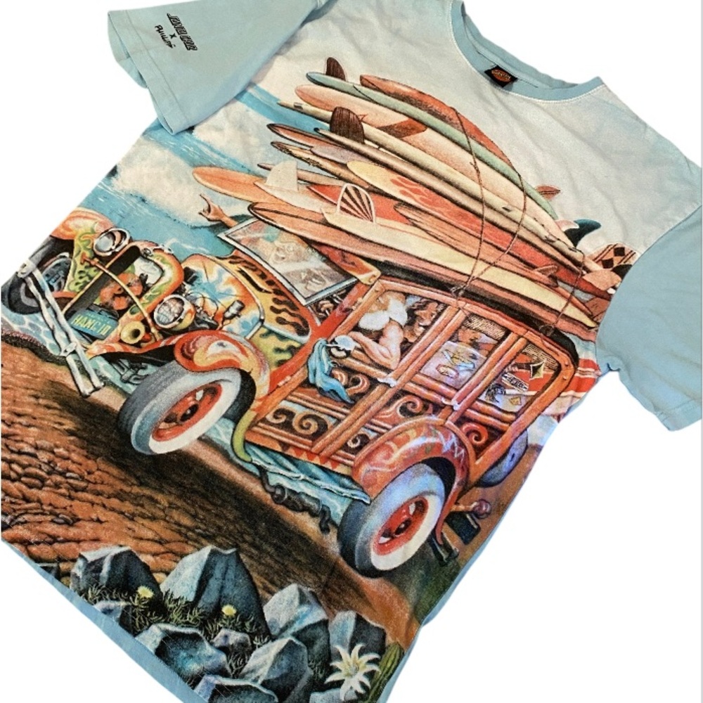 Vintage/Rare Santa Cruz Skateboards and Jim Phillips Shirt